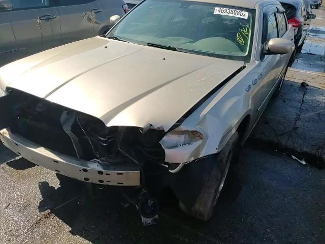 2008 Chrysler 300 - Image 10