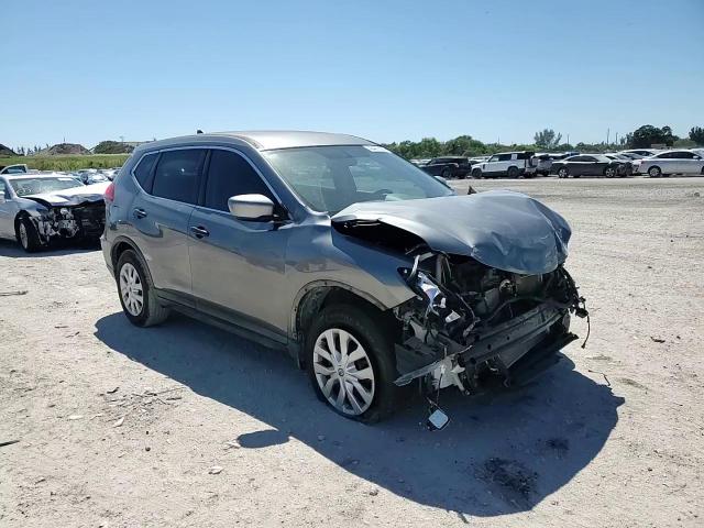 2018 Nissan Rogue - Image 12