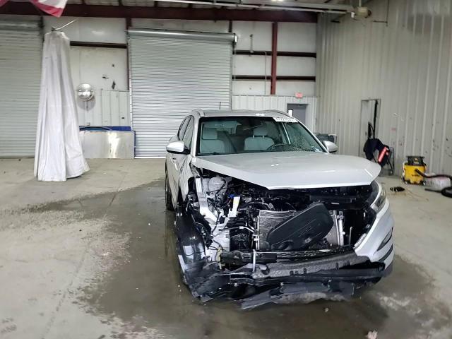 2017 Hyundai Tucson - Image 14