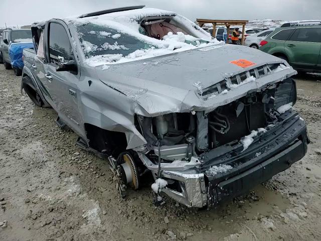 2015 Toyota Tundra - Image 13