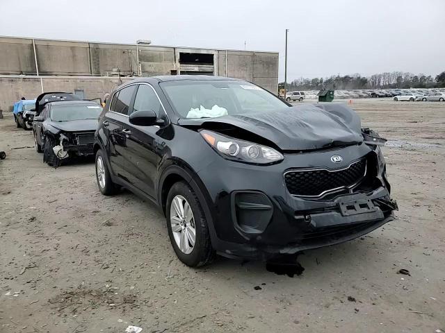 2017 Kia Sportage - Image 11