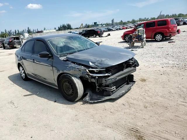 2016 Volkswagen Jetta - Image 11