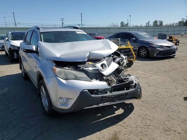 2015 Toyota RAV 4 - Image 11