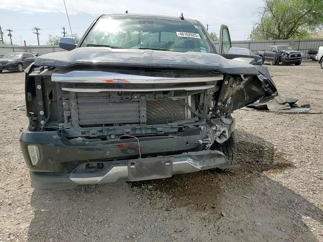 2018 Chevrolet Silverado - Image 11