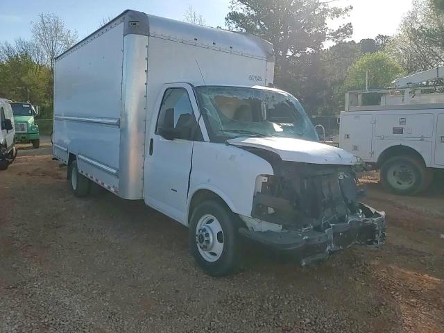 2018 GMC Savana Cutaway G3500 VIN: 7GZ37TCG1JN900965 Lot: 50785425