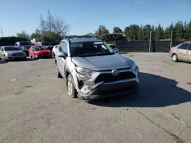 2020 Toyota RAV 4 - Image 12