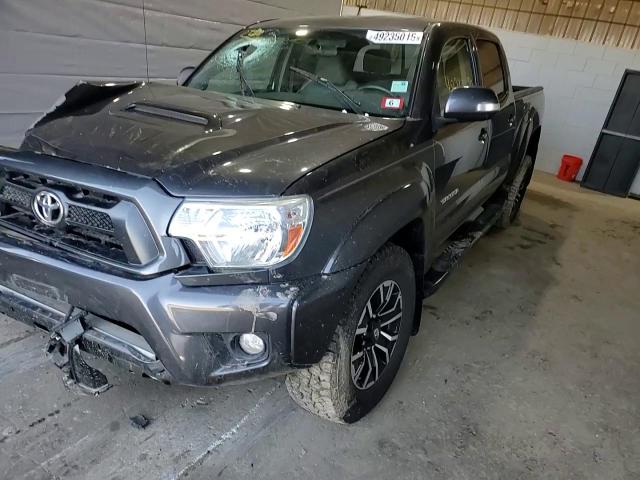2014 Toyota Tacoma - Image 11