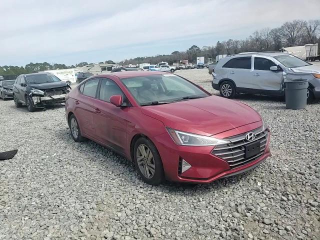 2019 Hyundai Elantra - Image 11