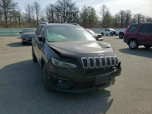 2019 Jeep Cherokee Latitude Plus VIN: 1C4PJMLB6KD492383 Lot: 48172795