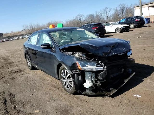 2017 Volkswagen Jetta - Image 10