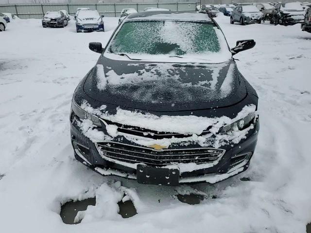 2016 Chevrolet Malibu - Image 11