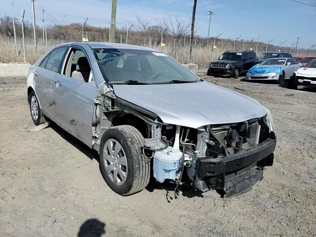 2011 Toyota Camry - Image 11
