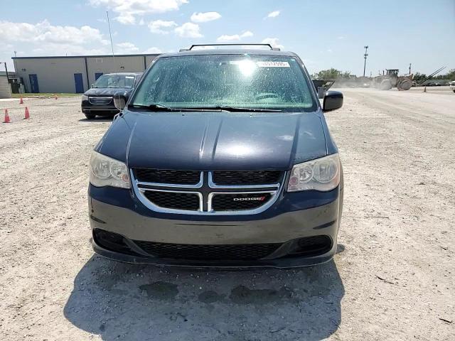 2014 Dodge Caravan - Image 11
