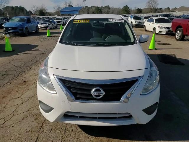 2017 Nissan Versa - Image 10
