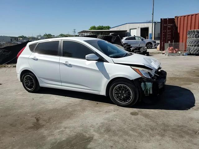 2016 Hyundai Accent - Image 11