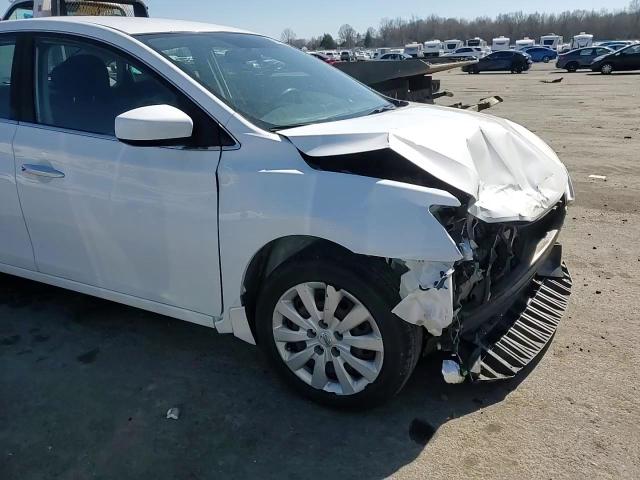 2016 Nissan Sentra - Image 11