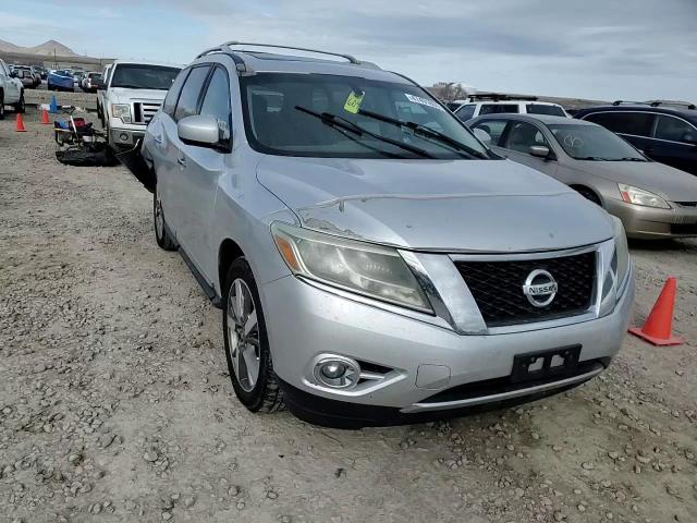 2013 Nissan Pathfinder - Image 11