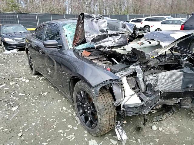 2016 Dodge Charger - Image 11