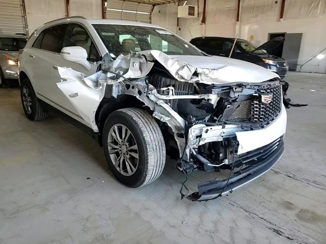 2020 Cadillac XT5 - Image 12