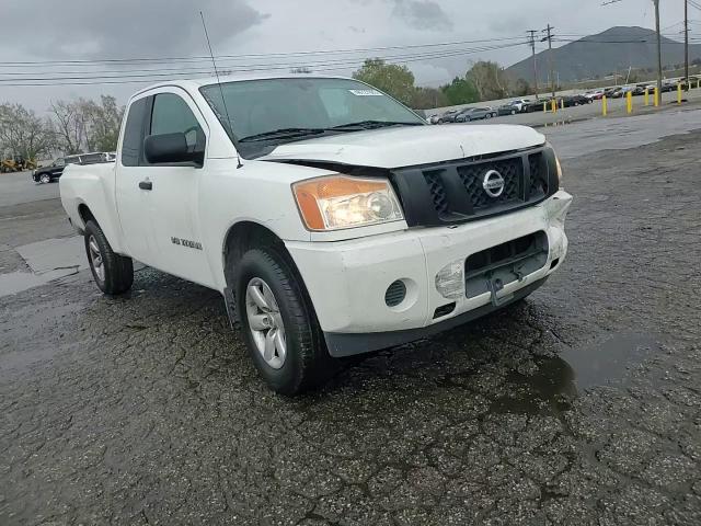 2013 Nissan Titan - Image 11
