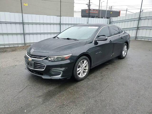 2016 Chevrolet Malibu - Image 11