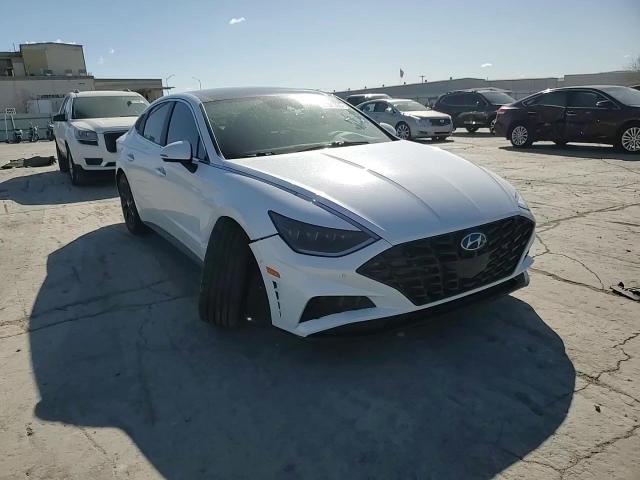 2020 Hyundai Sonata - Image 11