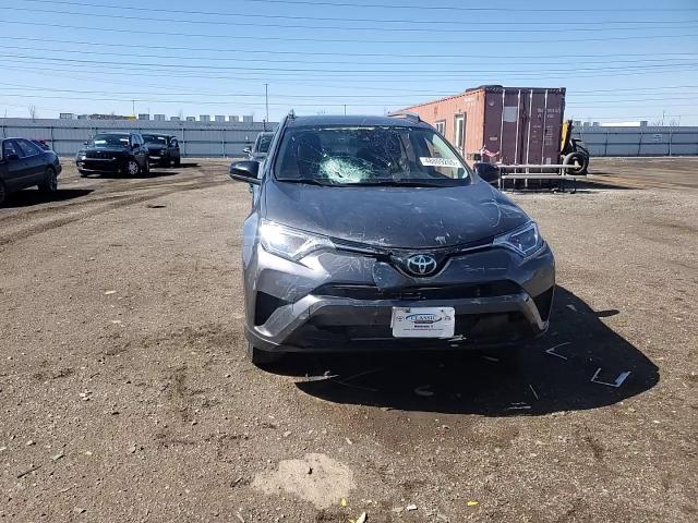 2017 Toyota RAV 4 - Image 11