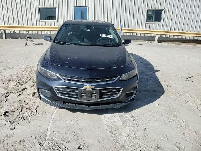 2016 Chevrolet Malibu - Image 11