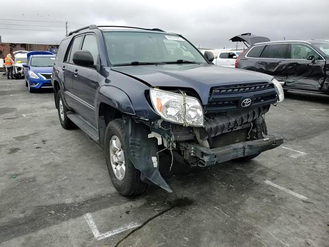 2004 Toyota 4Runner - Image 12