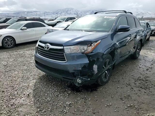 2016 Toyota Highlander - Image 12