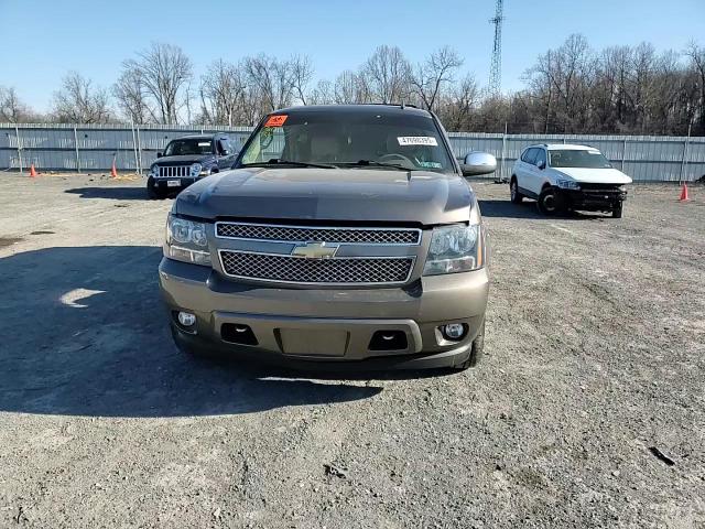 2011 Chevrolet Tahoe - Image 12