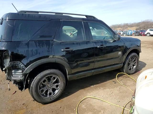 2021 Ford Bronco - Image 15