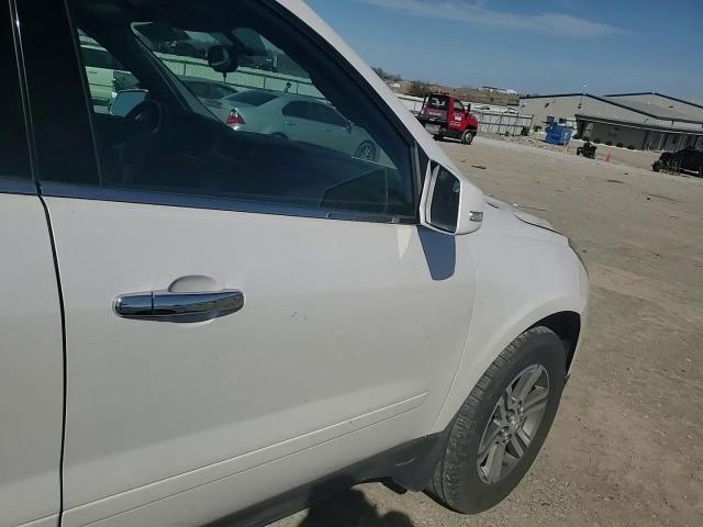 2016 Chevrolet Traverse - Image 11