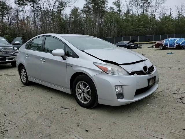 2010 Toyota Prius - Image 10