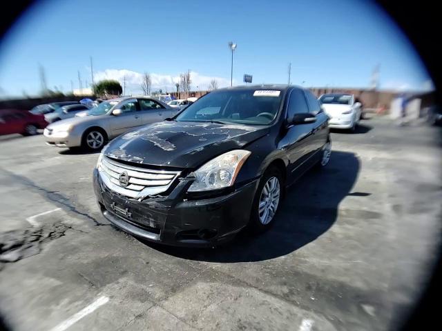 2012 Nissan Altima - Image 10