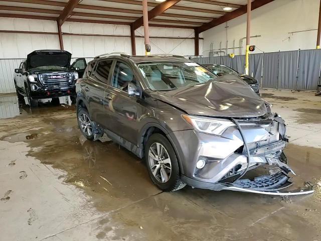 2016 Toyota RAV 4 - Image 14