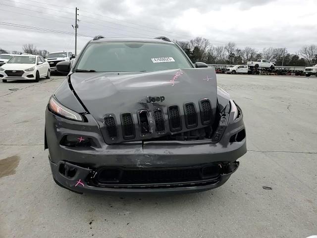 2016 Jeep Grand Cherokee - Image 11
