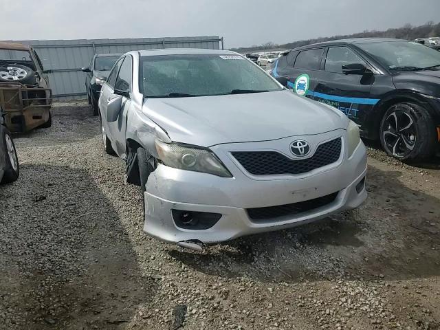2011 Toyota Camry - Image 10