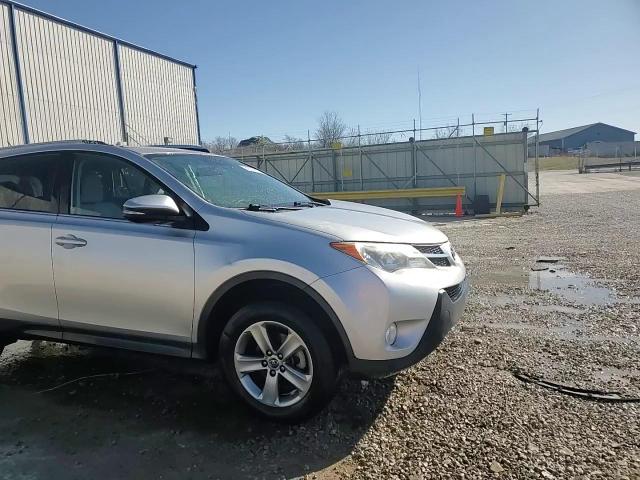 2015 Toyota RAV 4 - Image 14