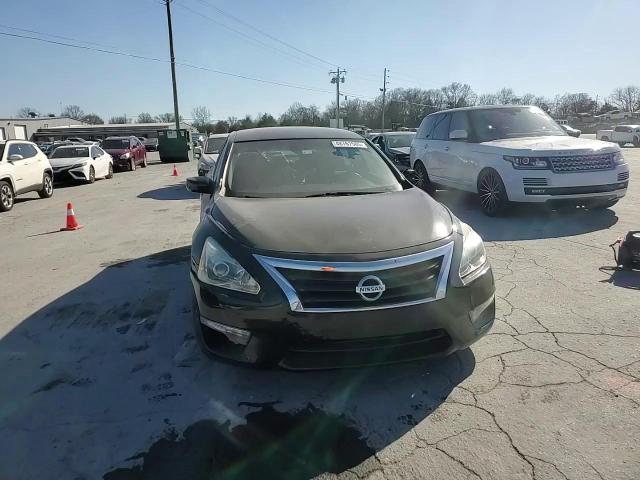 2013 Nissan Altima - Image 10