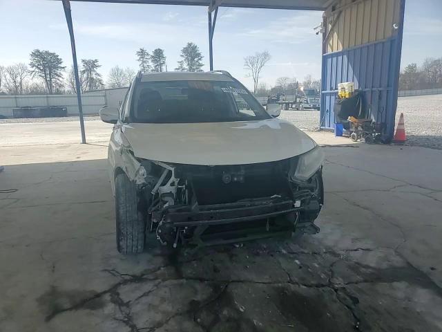 2015 Nissan Rogue - Image 11