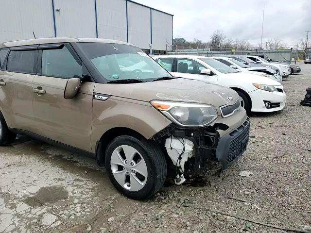 2015 Kia Soul - Image 13