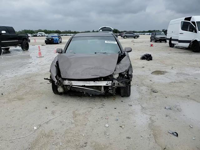 2011 Honda Civic - Image 11