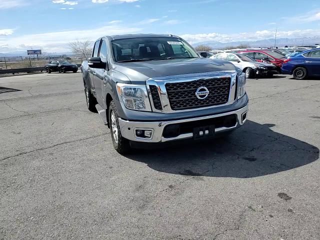 2017 Nissan Titan - Image 11