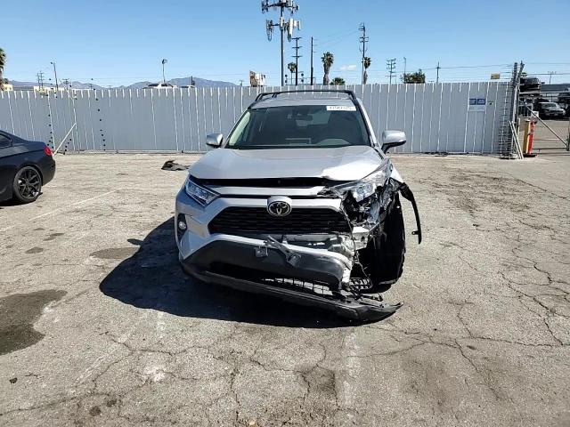 2020 Toyota RAV 4 - Image 11