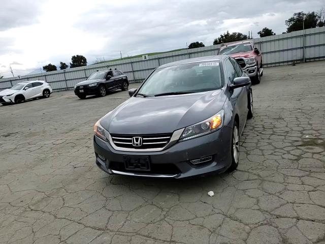2013 Honda Accord - Image 10