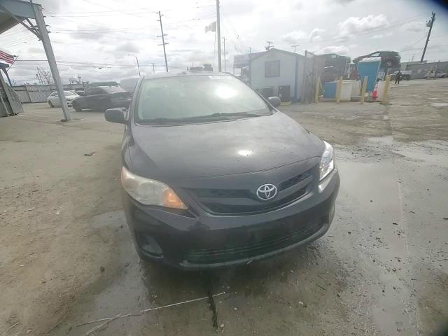 2011 Toyota Corolla - Image 11