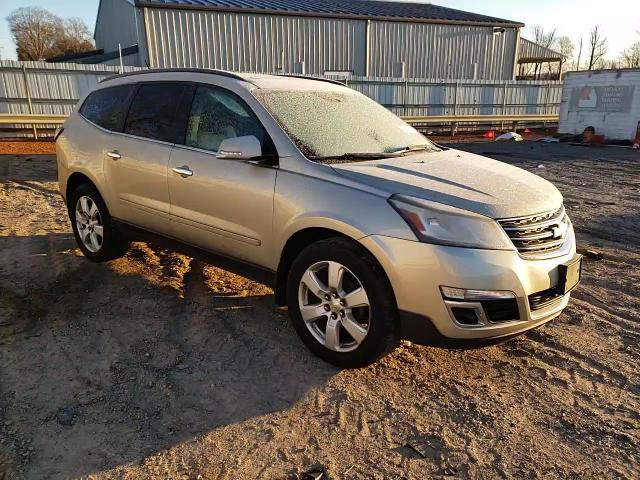 2016 Chevrolet Traverse - Image 12
