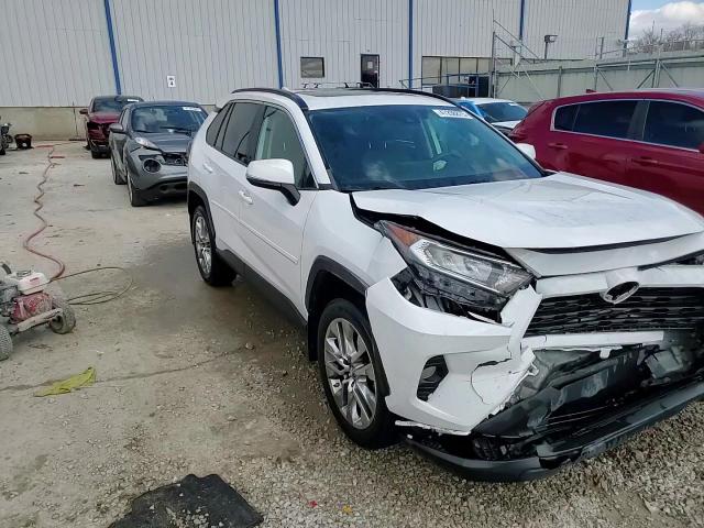 2019 Toyota RAV 4 - Image 14