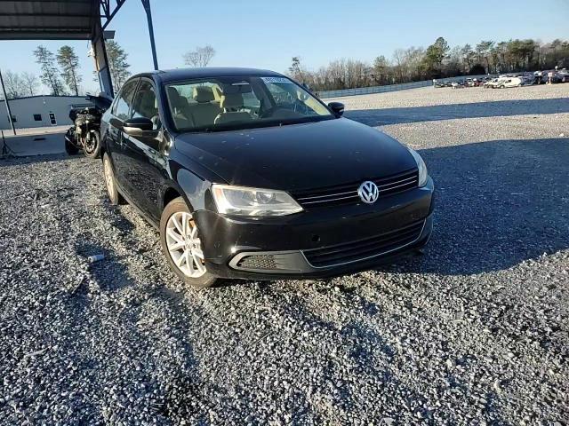 2014 Volkswagen Jetta - Image 10